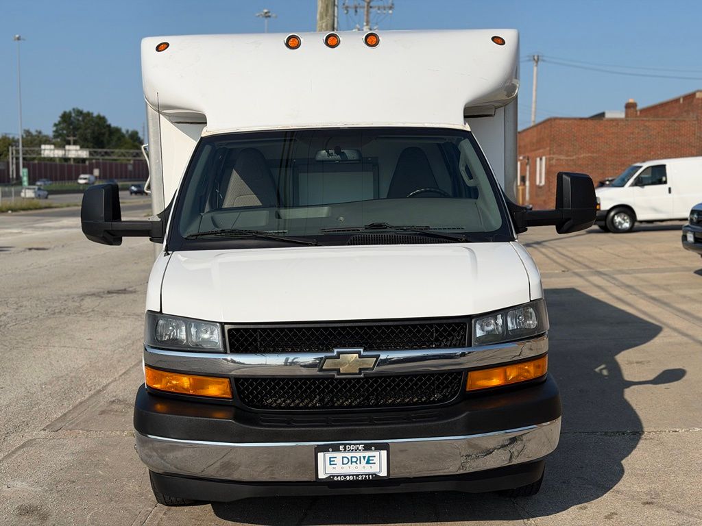 chevrolet express cutaway 2020 1GB3GRCG3L1276018 image chevrolet express cutaway 2020 1GB3GRCG3L1276018 image